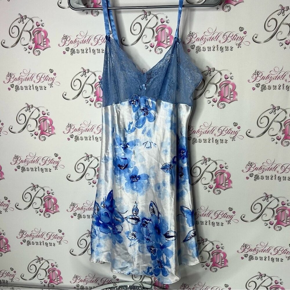 Jones New York dress chemise babydoll floral Blue and White Floral Chemise